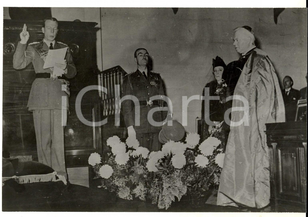 Fotografia d epoca originale 1945 ca BRUXELLES Giuramento Carlo Teodoro del BELGIO in chiesa RIPRODUZIONE 1 1