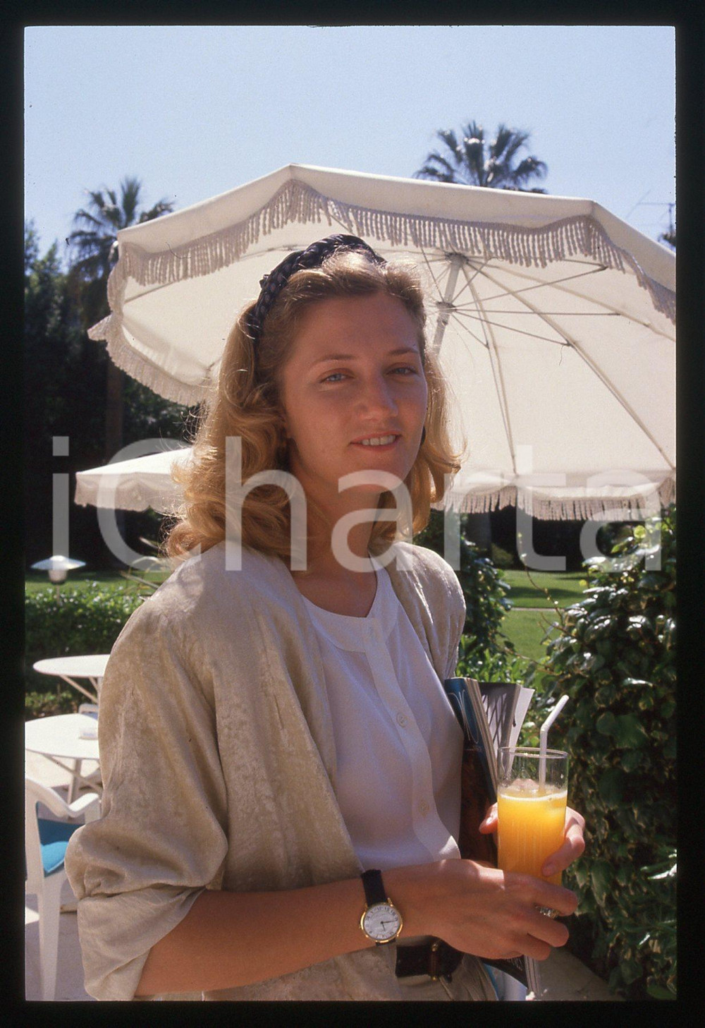 35mm vintage slide* 1988 FESTIVAL CANNES - Joely RICHARDSON (4)