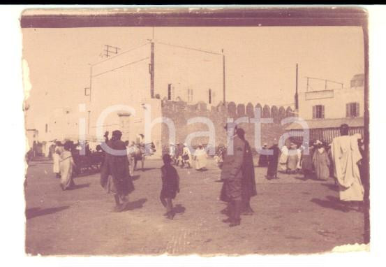 Fotografia d epoca originale 1910 CASABLANCA MAROC Militaire franÃ§ais parmi les habitants Photo 7x4 cm 1