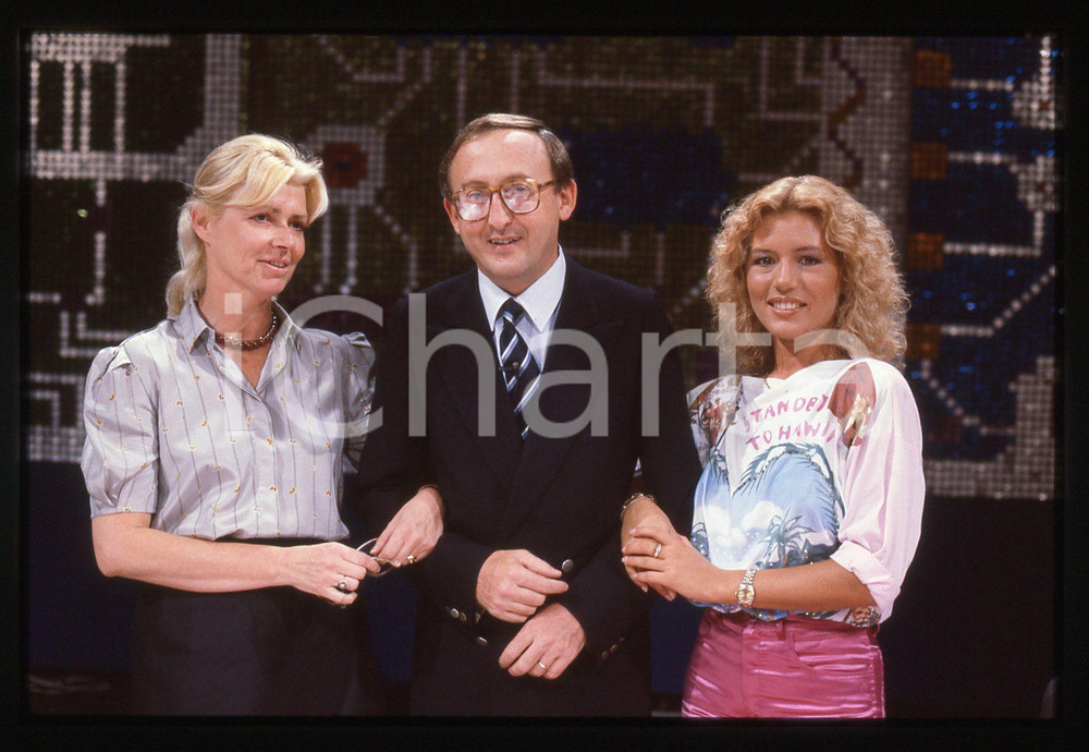 35mm vintage slide* 1984 RAI 2 CHIP - Patricia PILCHARD e Stefano GENTILONI (2)