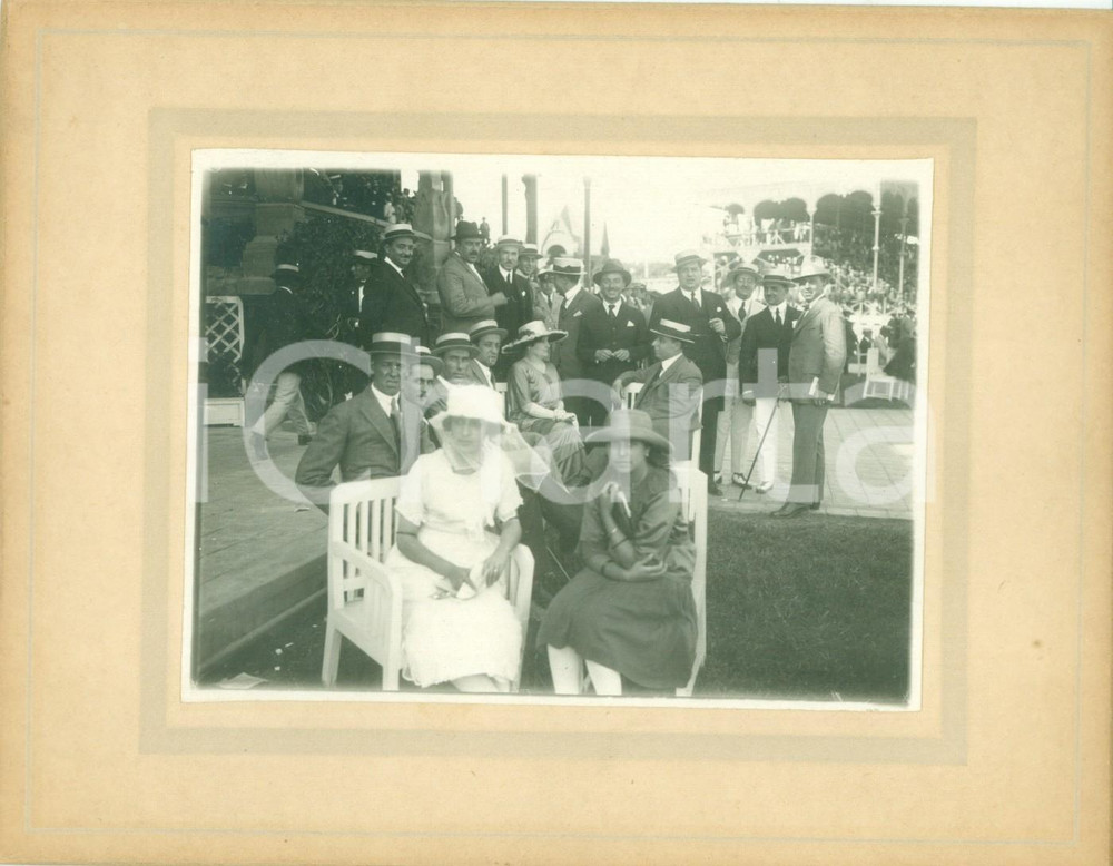 Fotografia d'epoca originale 1935 ca WIEN Dirigenti RIUNIONE ADRIATICA SICURTA' all'Ippodromo FREUDENAU 1