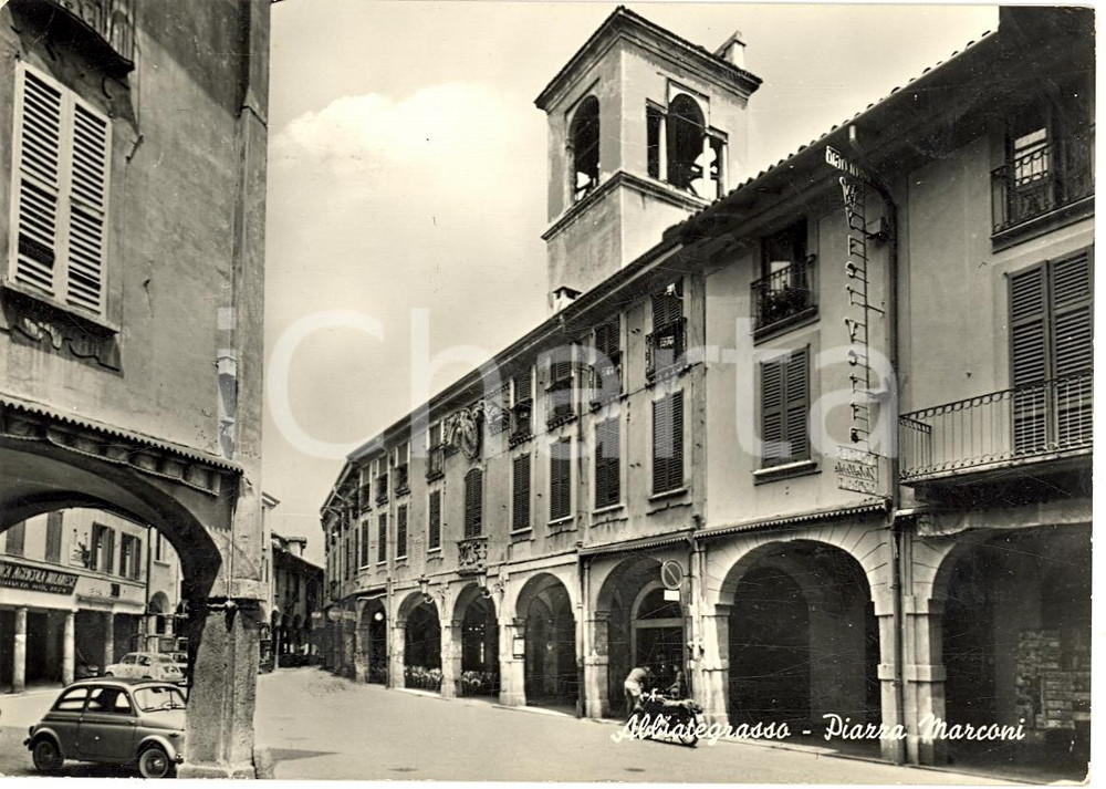 Cartolina originale da collezione 1963 ABBIATEGRASSO (MI) Piazza Marconi ANIMATA FP VG 1
