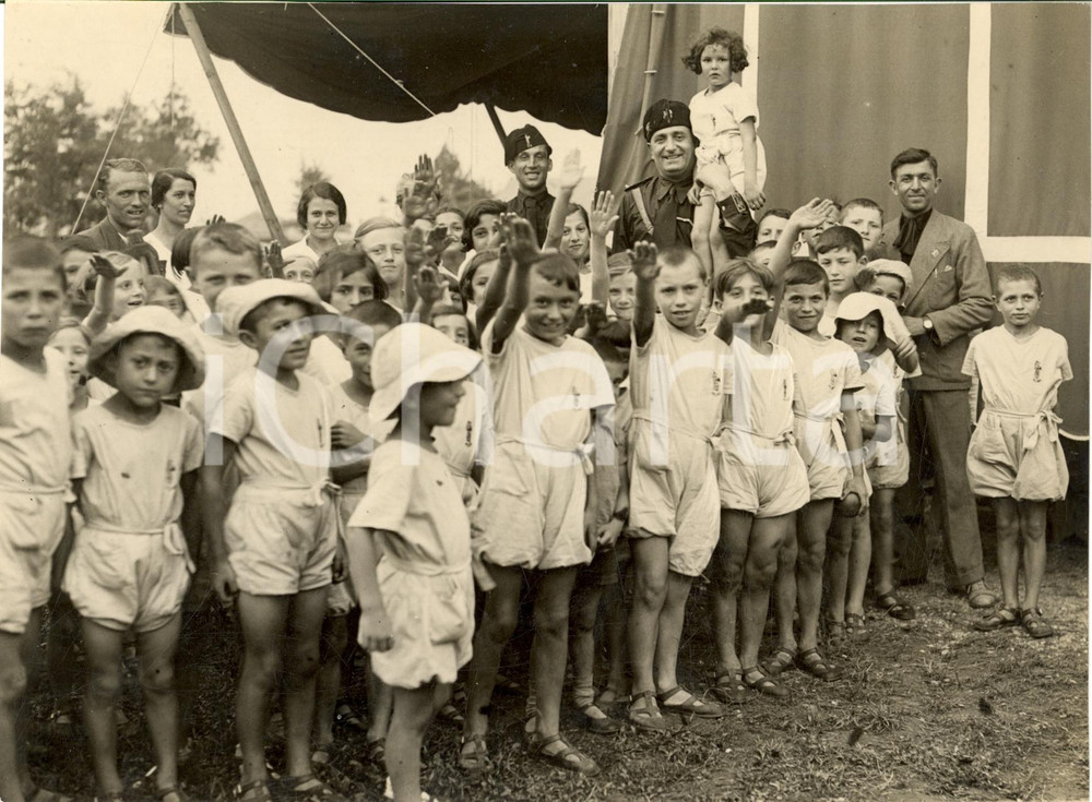 Fotografia d epoca originale 1934 CUSANO MILANINO Rino PARENTI con figli operai Stabilimento GERLI FOTO 1