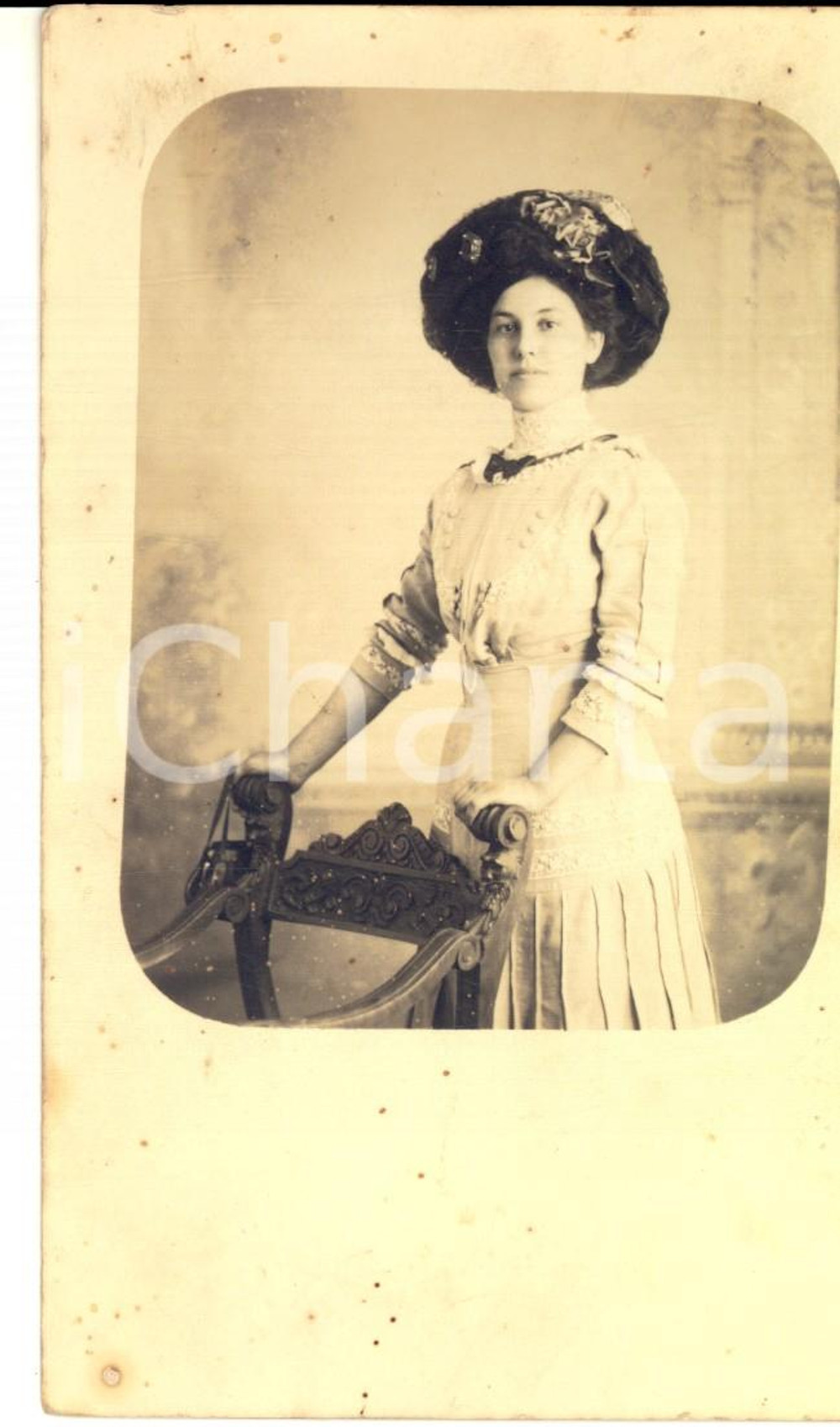 Fotografia d epoca originale 1910 ca GINEVRA CH Ritratto di Pierina RAVIOLA Foto cartolina ECLAIR FP 1