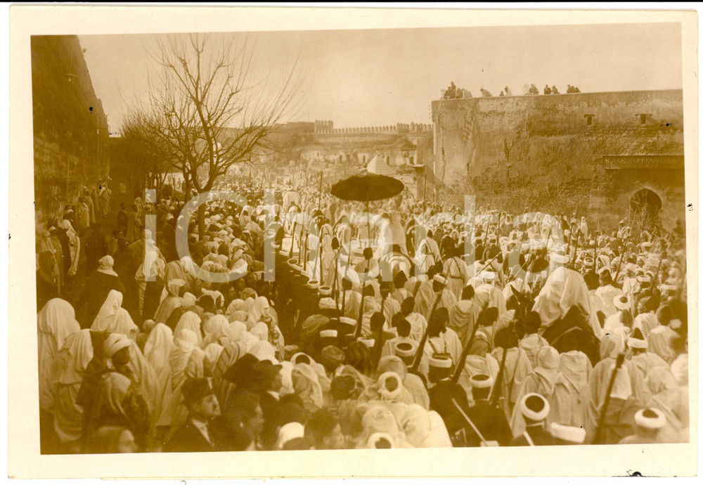 Fotografia d epoca originale 1935 ca MAROCCO Ingresso trionfale Sultano SID MOHAMMED Fotografia 1