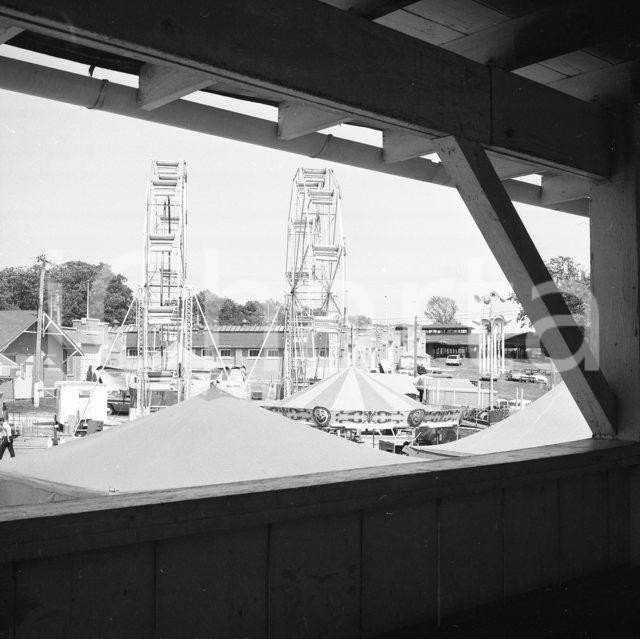 Fotografia d epoca originale 1963 LAKE COUNTY FAIR at CROWN POINT INDIANA VINTAGE NEGATIVE 1