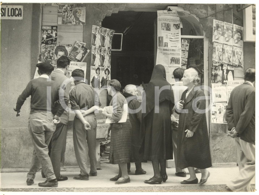 1960 AGRIGENTO Caso TANDOJ Prime pagine dei giornali in edicola *Foto ARTISTICA