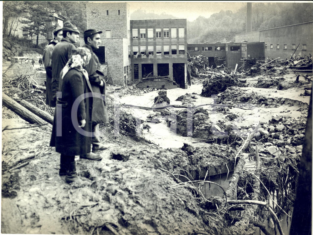 1968 ALLUVIONE VALLE MOSSO / BIELLA Località industriale devastata - Foto 24x18