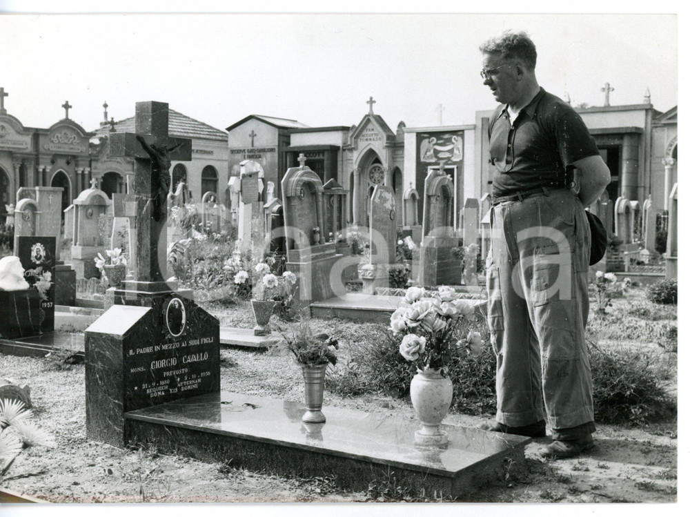 1960 MONTALTO DORA (TO) Tomba del parroco Giorgio CAVALLO al cimitero comunale 