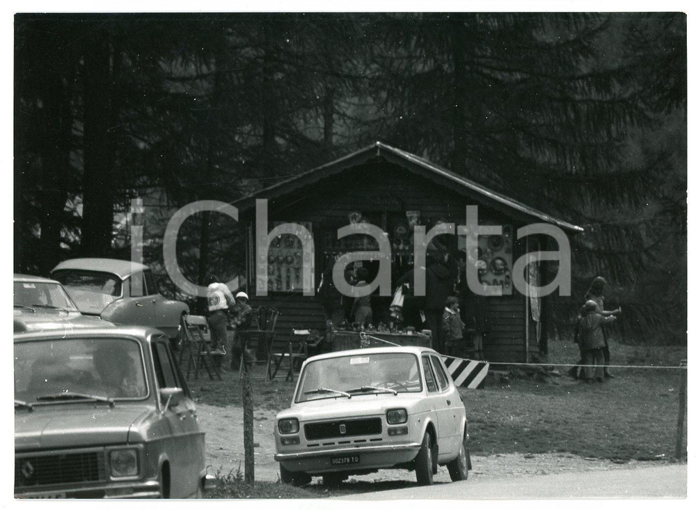 Fotografia d epoca originale 1976 COURMAYEUR Santuario NotreDame de GuÃ©rison  Negozio di souvenir  Foto 1