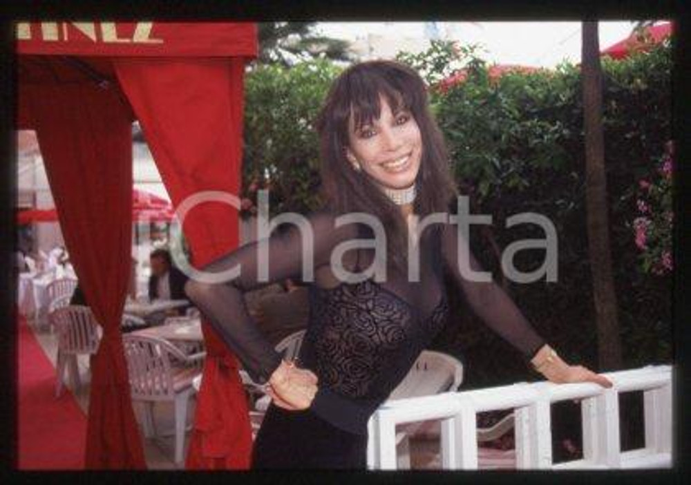 35mm vintage slide* 1980 ca CANNES Fouquet's - Portrait of Toni AMBER (1)