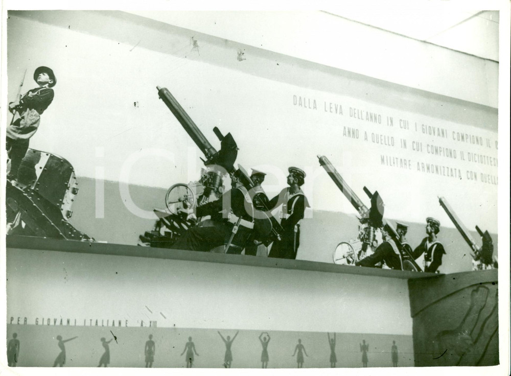 Fotografia d epoca originale 1935 MILANO Salone della caccia a Mostra dello SPORT Fotografia 1