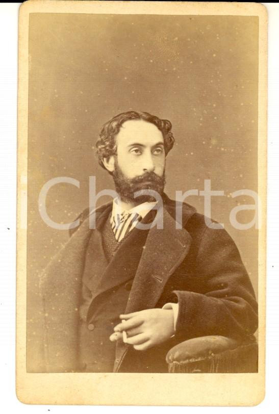 Fotografia d'epoca originale 1870 ca BOLOGNA Ritratto maschile con abito scuro *Fotografia ANGIOLINI 1