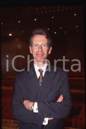 35mm vintage slide* 1995 ca MILAN Patrick GALLAGHER BRITISH TELECOM director (1)