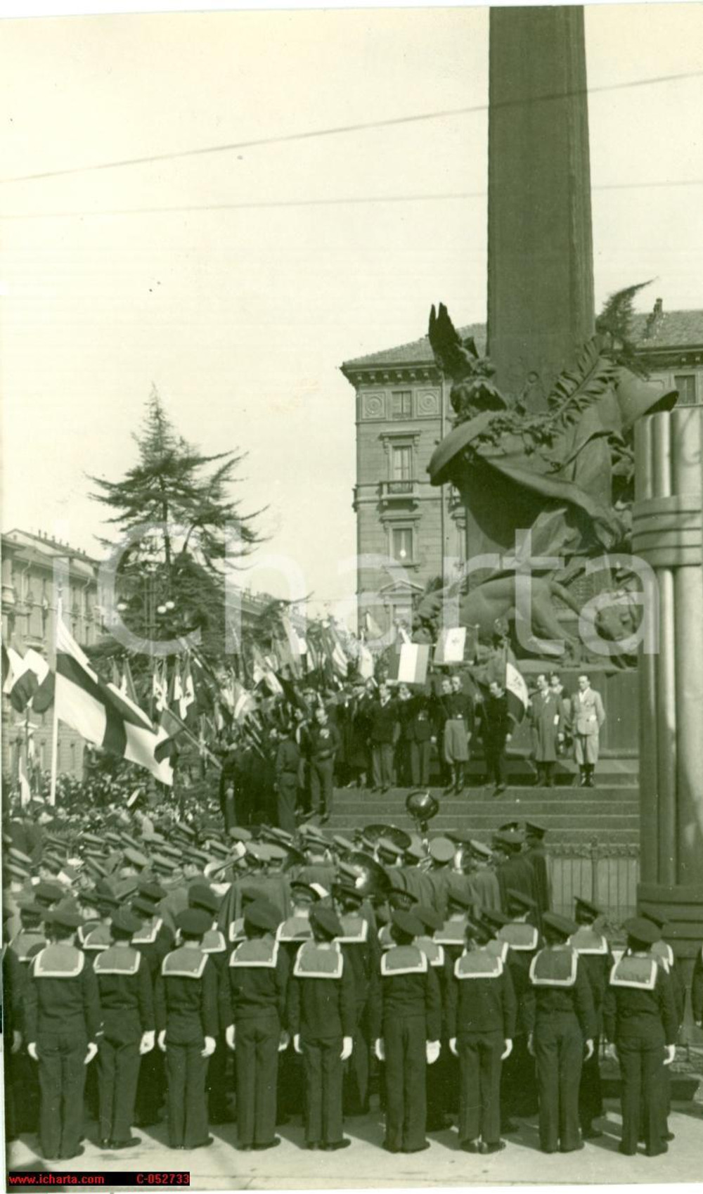 Fotografia d'epoca originale 1934 MILANO Fasci Rionali a cerimonia Cinque Giornate 1