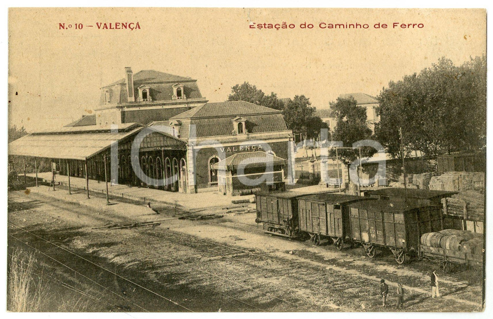 1910 ca VALENÇA (PORTUGAL) Estação do Caminho de Ferro - Bilhete postal FP NV  Cartolina postale d'epoca, non viaggiata.CONDIZIONI: FAIR (residui di incollatura al verso)FORMATO: FP    originale e autentica 1