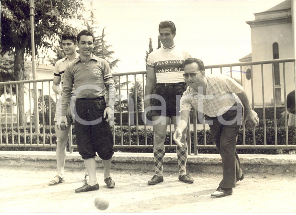 1955 CICLISMO DALMINE Ritiro per il mondiale - Partita a bocce - Foto 18x13