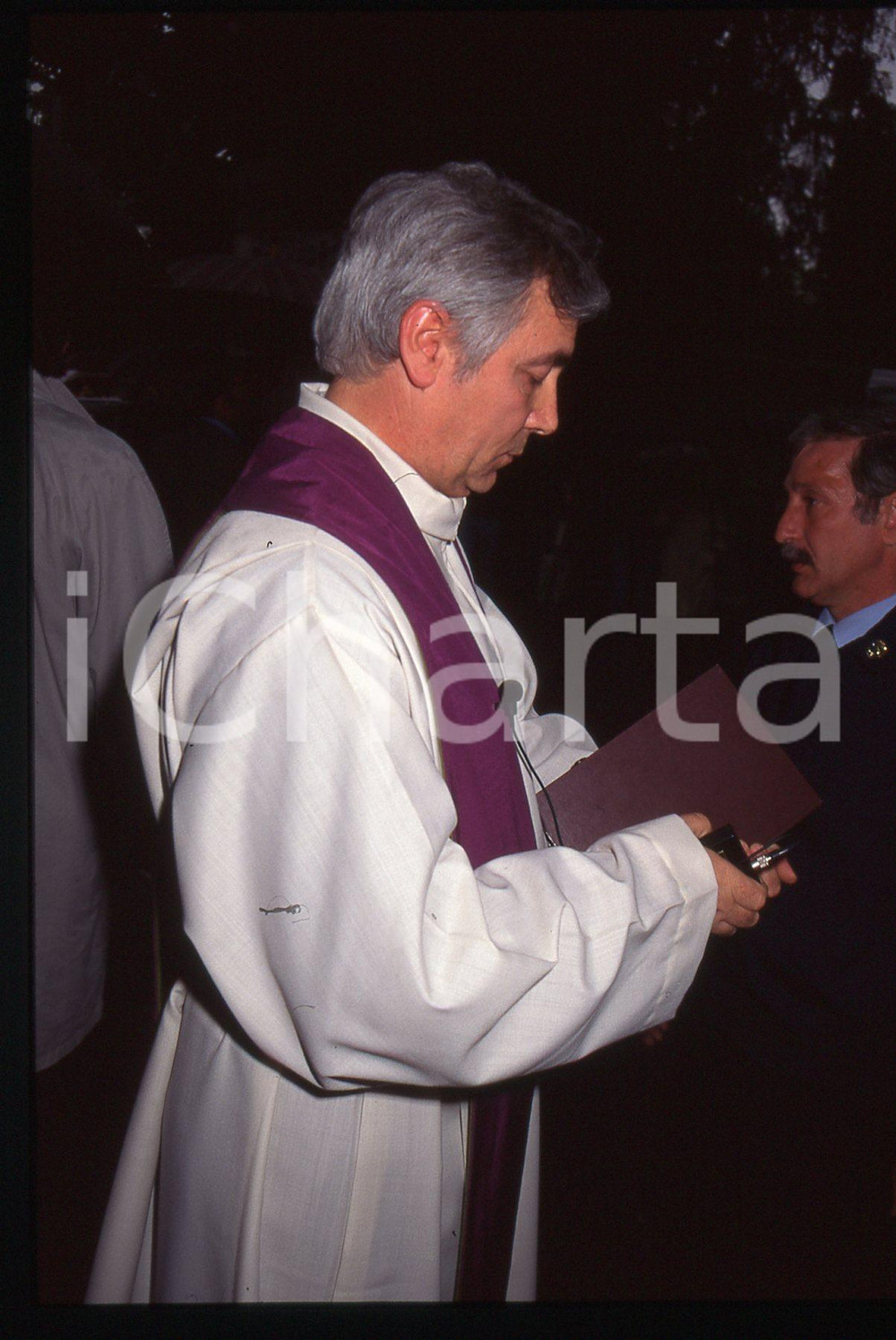 35mm vintage slide* 1995 BUSTO ARSIZIO Funerali Mia MARTINI don Silvano (2)