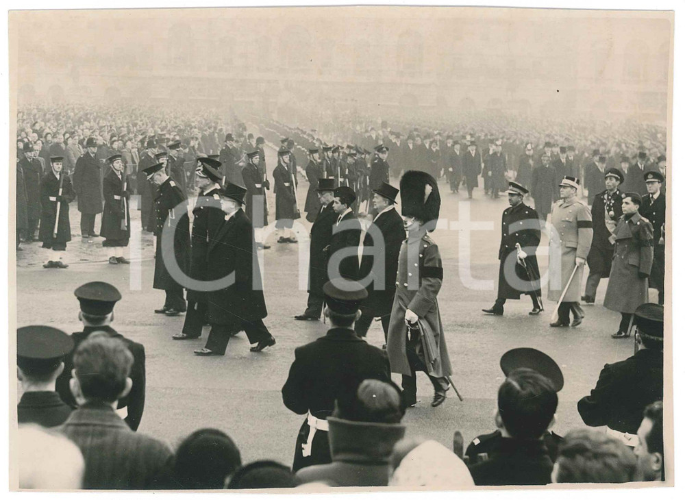 Fotografia d epoca originale 1952 LONDON Horse Guards Parade  Heads of State  Photo 18x13 cm 1