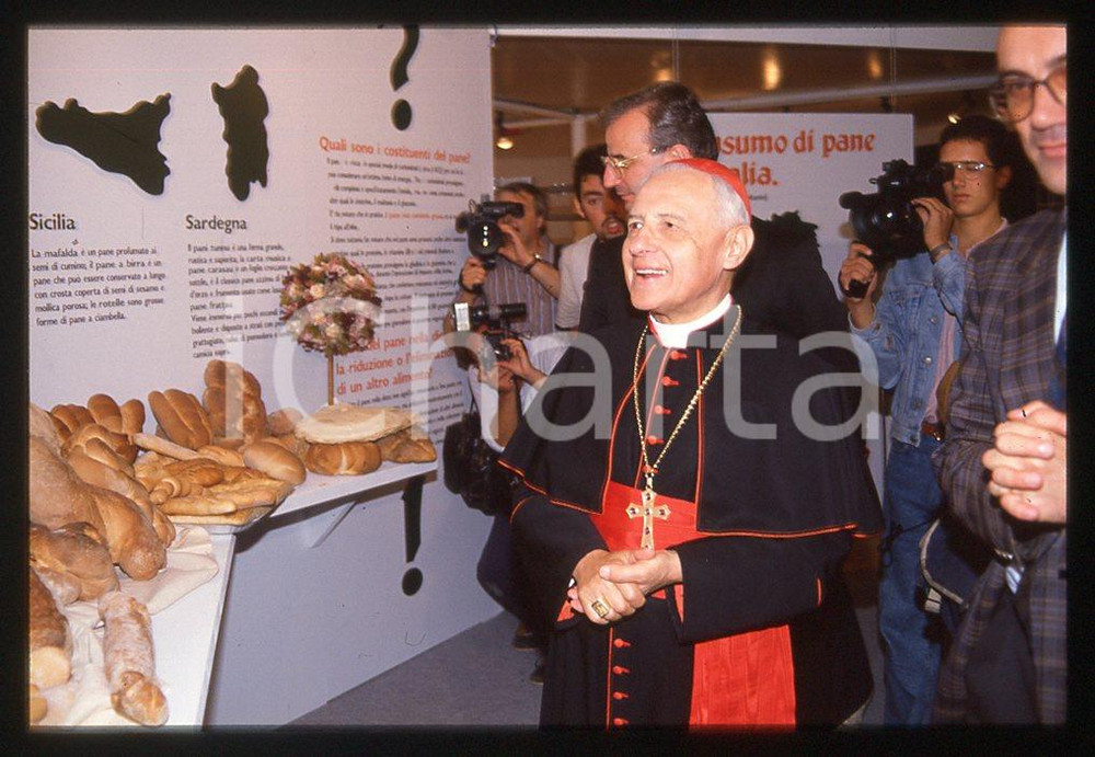 35mm vintage slide*  1994  ROMA CARDINALE Ugo  POLETTI  festa del pane 5