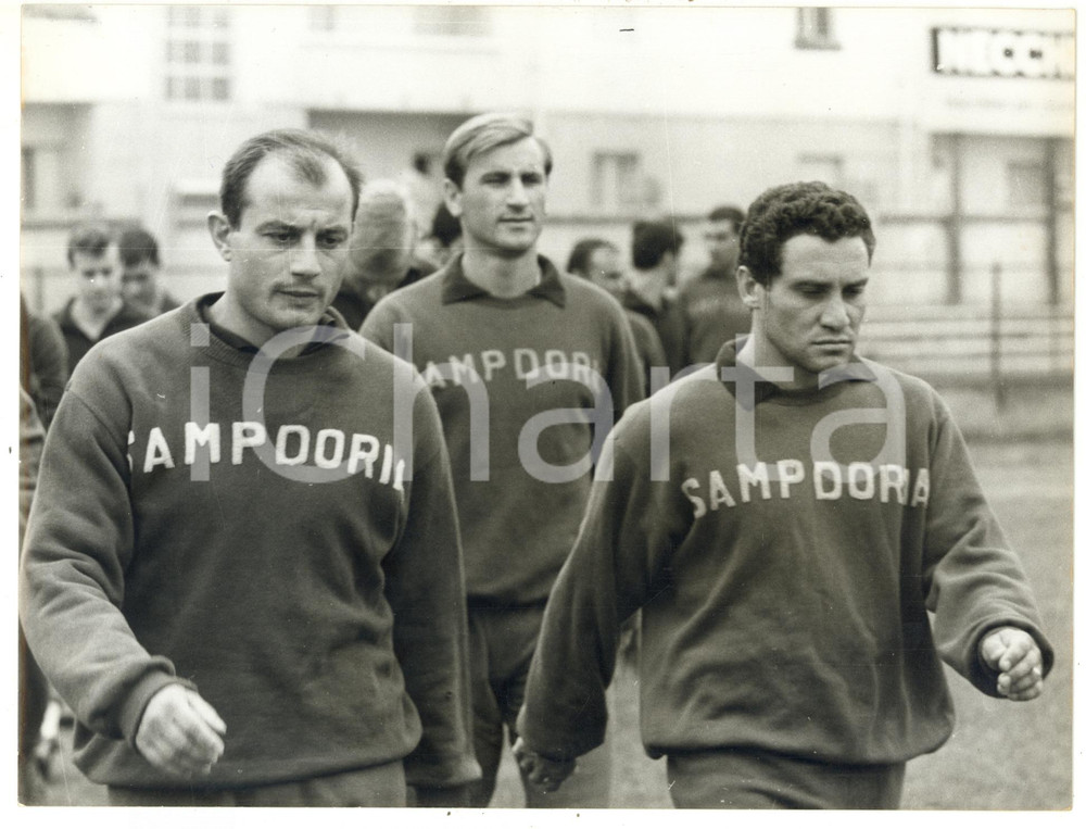 1964 CUNEO CALCIO - SAMPDORIA Gaudenzio BERNASCONI in allenamento *Foto 24x18 cm