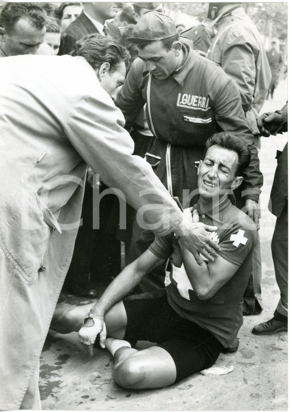 1954 CICLISMO 37^GIRO D'ITALIA 3^Tappa  Emilio CROCI TORTI si ritira dopo caduta
