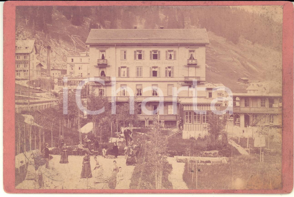 1885 DAVOS PLATZ (CH) Hotel SCHWEIZERHOF - RARE photo ROESSINGER-JEANNERET 16x11  Rara fotografia d'epoca, su cartoncino rigido, con timbro dello studio fotografico al verso.FOTOGRAFO: Roessinger-Jeanneret vorm. R. Friedel - Davos-Platz CONDIZIONI: GFORMATO: 16x11 cm    originale e autentica 1