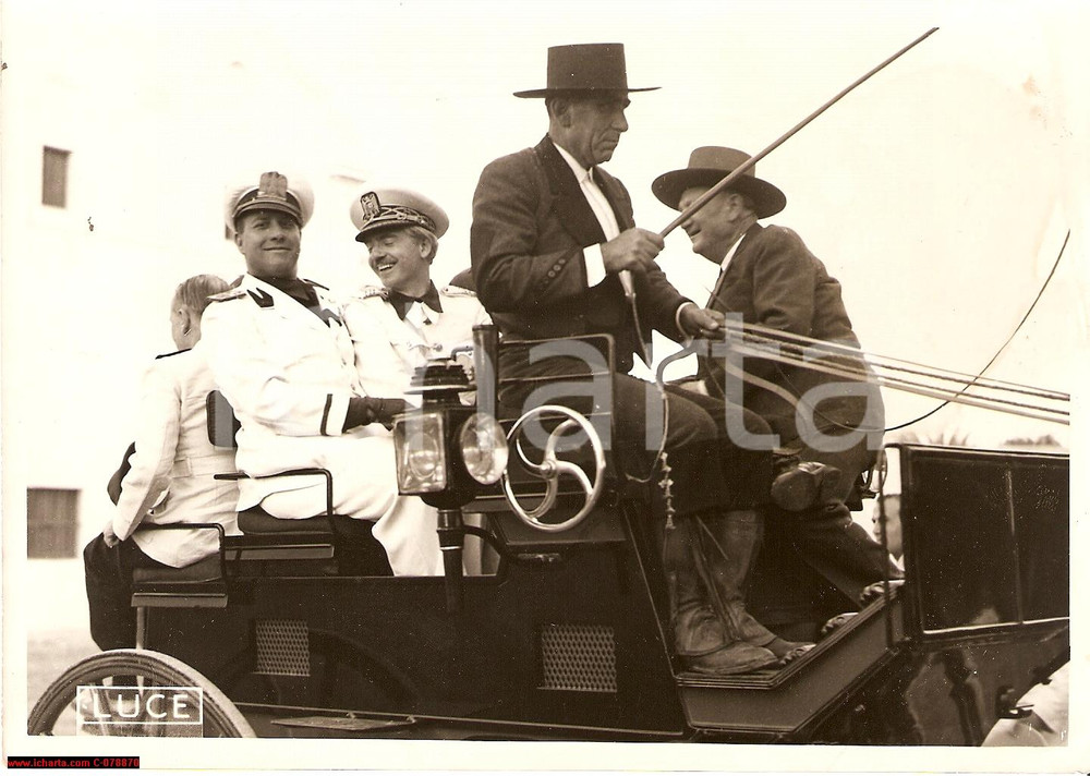 Fotografia d epoca originale 1939 SIVIGLIA  GALEAZZO CIANO a FESTA CAMPESTRE Foto 1