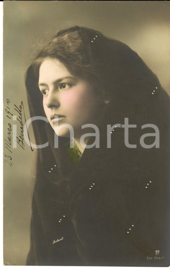 Cartolina originale da collezione 1910 COSTUME Giovane donna con velo nero Cartolina VINTAGE ing. BONELLI 1