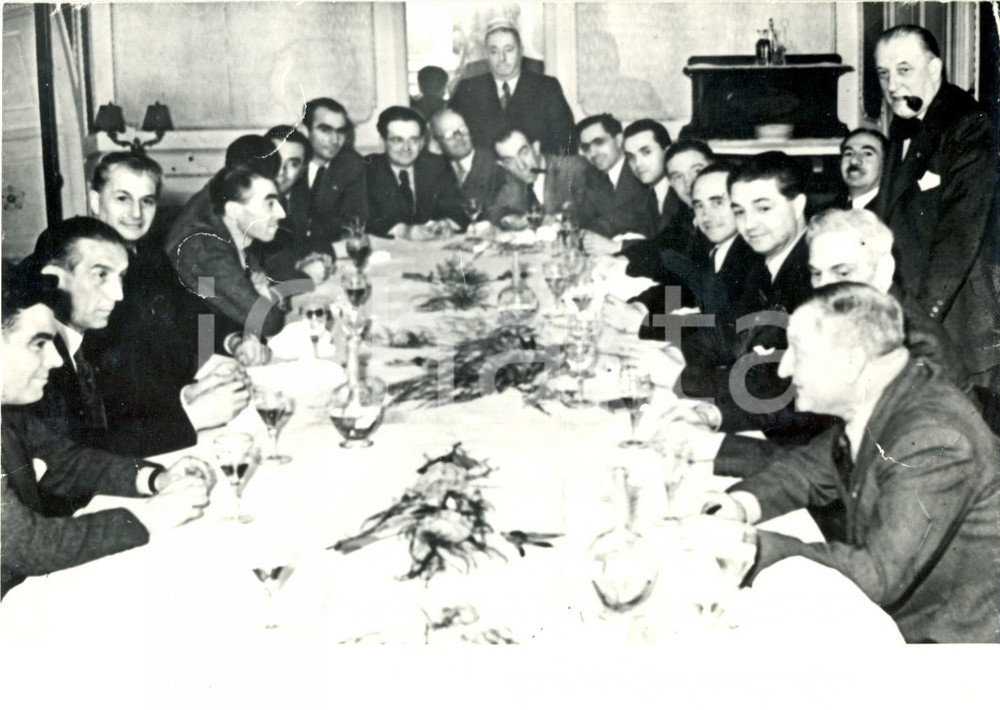 Fotografia d epoca originale 1936 MILANO Redazione della GAZZETTA DELLO SPORT con direttore Bruno ROGHI Foto 1