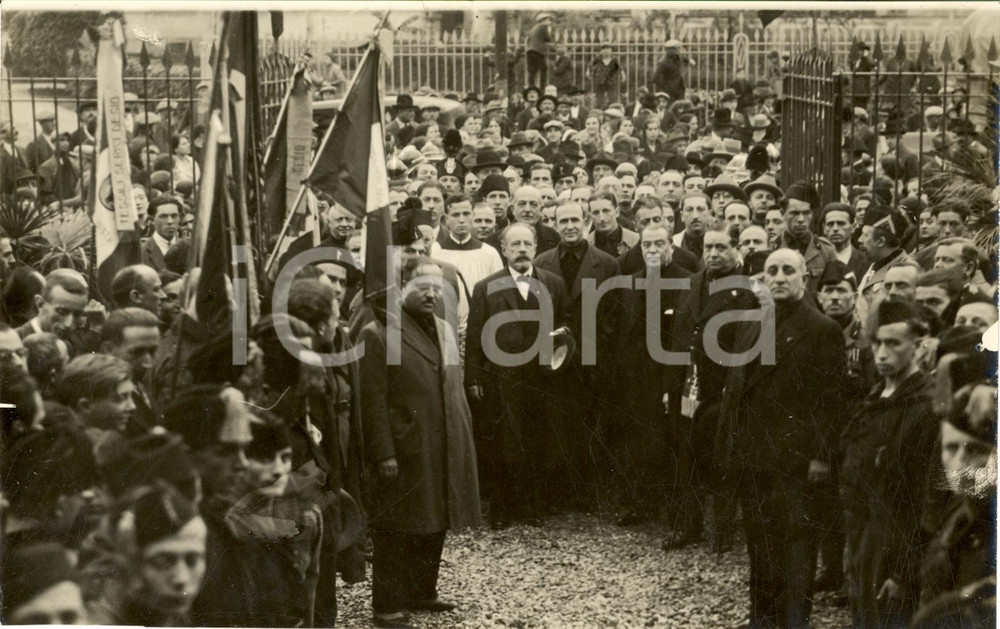 Fotografia d epoca originale 1931 DESIO MB Gerarchi fascisti Ricovero dei CRONICI 1