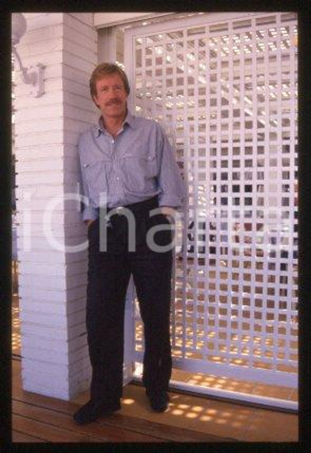 35mm vintage slide* 1985 ca CINEMA Ritratto dell'attore Chuck NORRIS (14)