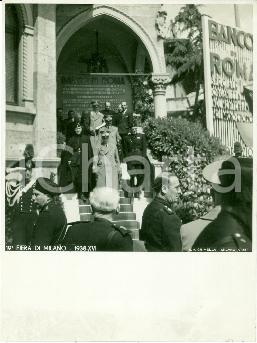 Fotografia d epoca originale 1938 MILANO Umberto II visita Padiglione BANCO DI ROMA Fiera Campionaria Foto 1