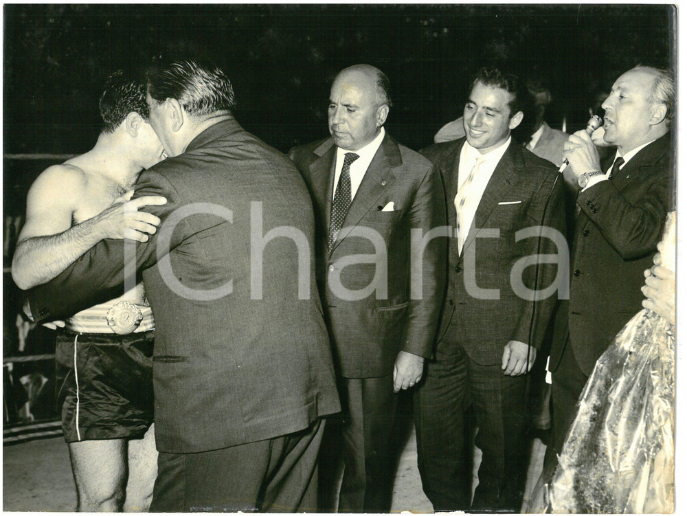 1960 MILANO - PUGILATO Vittoria di Duilio LOI contro Carlos ORTIZ *Foto 24x18 cm