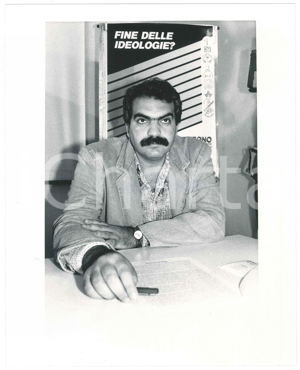 Fotografia d epoca originale 1990 ca MILANO  DEMOCRAZIA CRISTIANA Assessore Antonio SIMONE Foto 20x25 cm 3 1