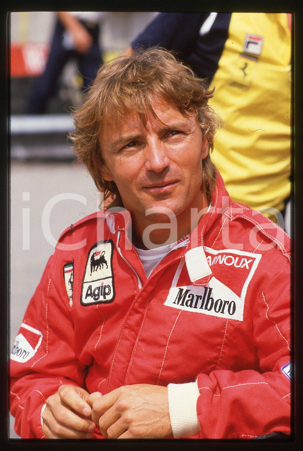 35mm vintage slide* 1983 GP MONZA RenÃ¨ ARNOUX scuderia FERRARI - Ritratto   Diapositiva d'epoca, in formato 35 mm.CONDIZIONI: GOODTutti i diritti riservatiE' severamente vietata la riproduzione. ICharta mette in vendita, sul negozio eBay e in esclusiva sul sito "icharta" il proprio archivio composto da numerose diapositive e negativi fotografici d'epoca, tutti originali e autentici, che attraversano la storia del costume italiano tra gli la fine degli anni Sessanta e Novanta.Si tratta di uno sguardo inedito sull'attualit&agrave;, la politica, la vita quotidiana, il gossip e la cultura, che fotografa il cambiamento della nazione in quest'ultimo scorcio del XX secolo. Un'occasione unica per il mercato del collezionismo, che vede finalmente disponibile un archivio eccezionale per vastit&agrave;, tematiche e condizioni, in un settore (il negativo fotografico e la diapositiva) di assoluta novit&agrave; e dalle interessanti prospettive di investimento.  originale e autentica 1