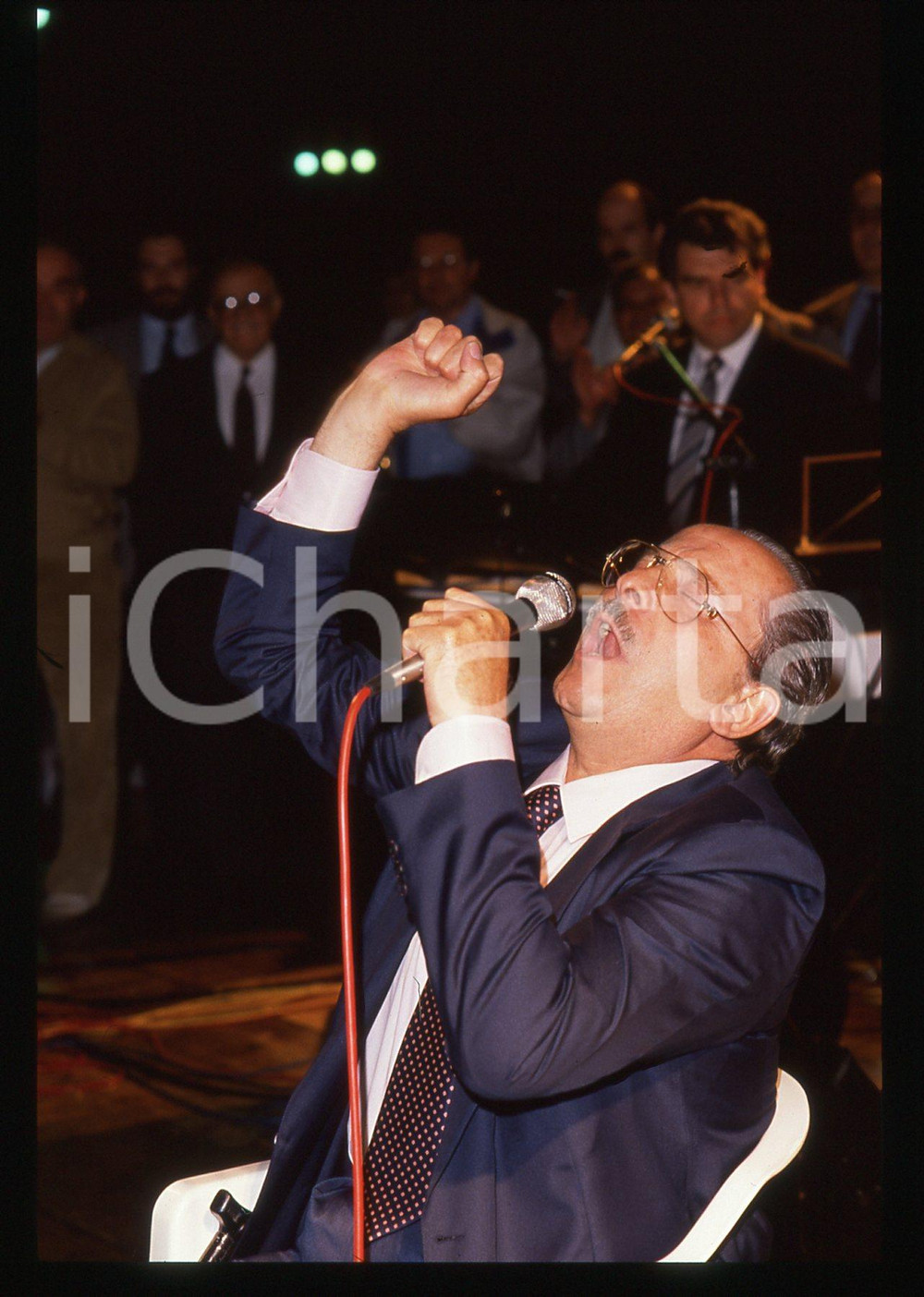 35mm vintage slide* 1989 MILANO Domenico MODUGNO canta ad un comizio del PSDI 10