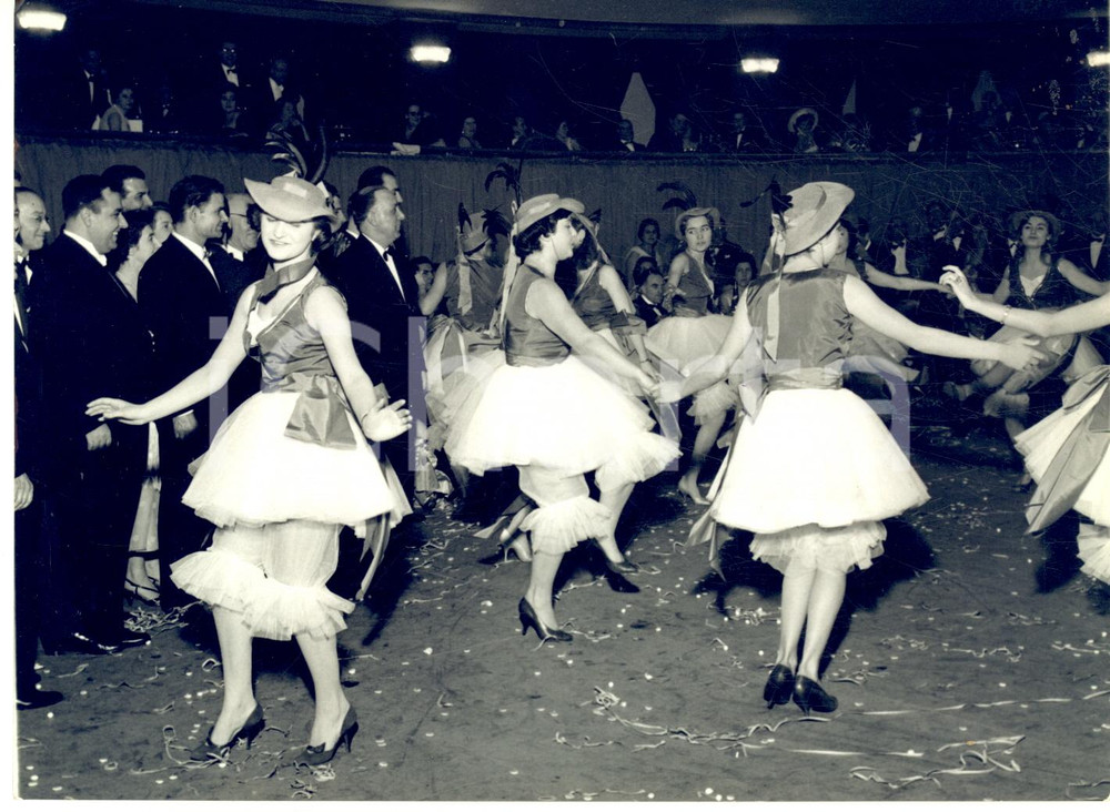 1959 MILANO Veglione di CARNEVALE dell'Associazione Giornalisti - Foto 18x13
