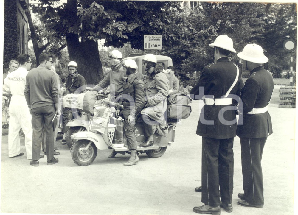 1961 BARCELLONA Rally Internazionale LAMBRETTA - Sfilata dei partecipanti *Foto