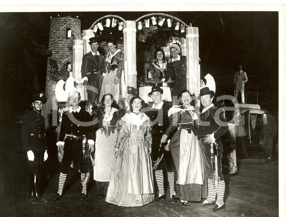 Fotografia d epoca originale 1936 ROMA Festa di SAN GIOVANNI  Sfilata dei carri allegorici Foto 1