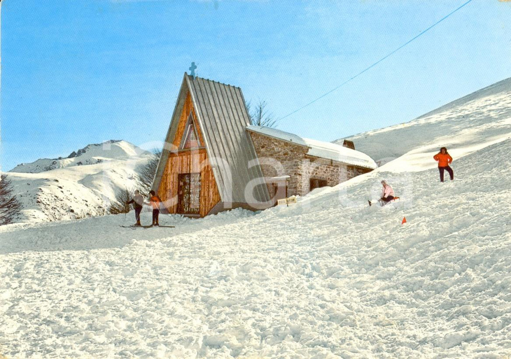 Cartolina originale da collezione 1970 ca LURISIA TERME CN Sciatori alla Cappella Monte PIGNA Cartolina VINTAGE 1