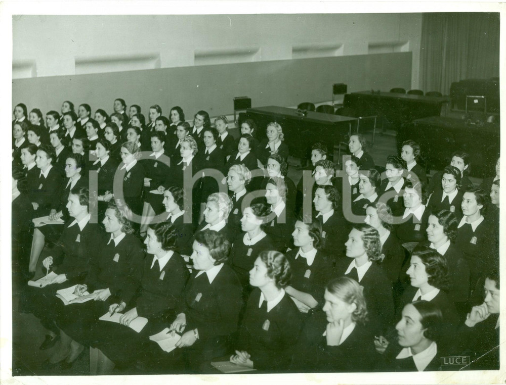 Fotografia d epoca originale 1940 ROMA Corso nazionale di preparazione Organizzazioni Femminili del PNF Foto 1