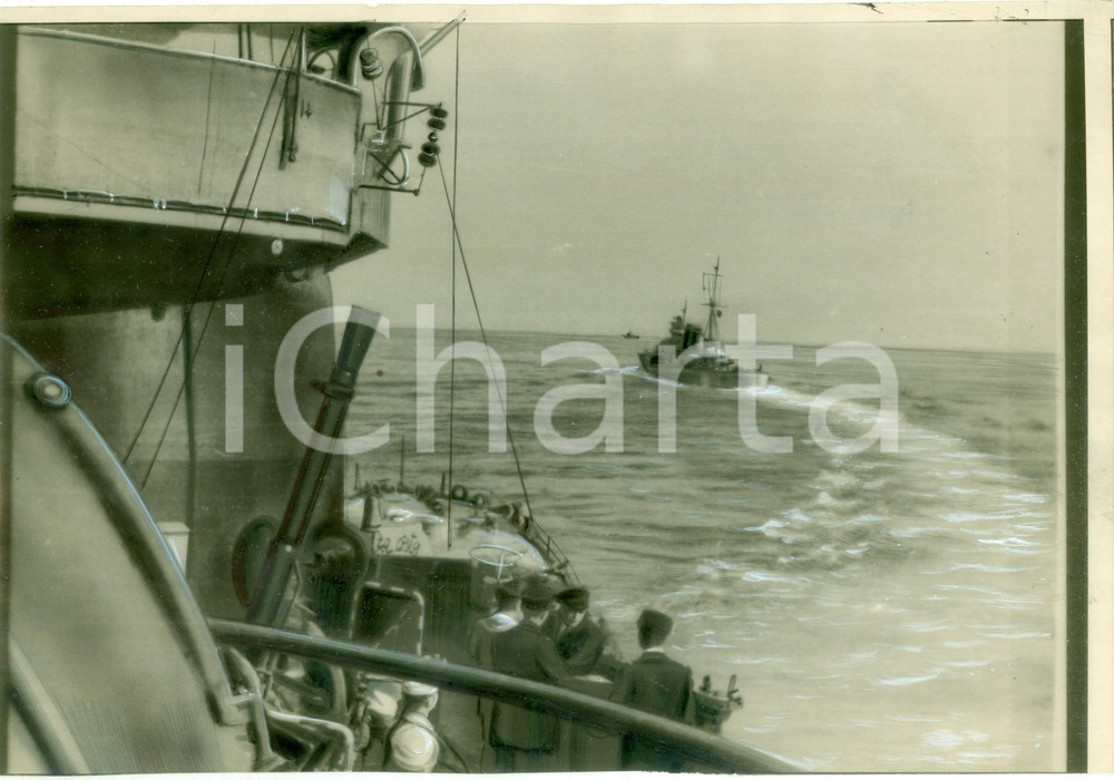 Fotografia d epoca originale 1942 GUERRA NAVALE WW2 Convoglio italiano naviga verso AFRICA Fotografia 1