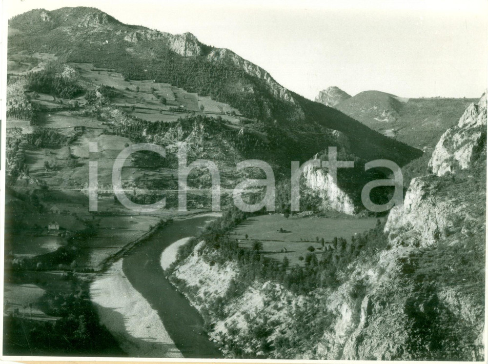 Fotografia d epoca originale 1960 ca BERANE MONTENEGRO La vallata del fiume LIM Fotografia 1