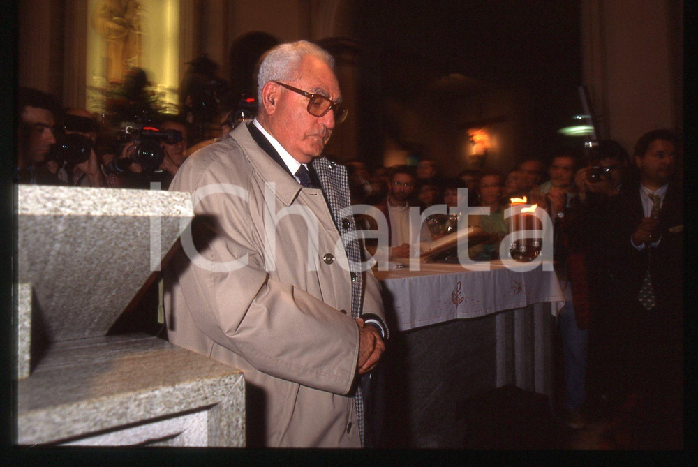35mm vintage slide* 1995 BUSTO ARSIZIO Funerali di Mia MARTINI Giuseppe BERTÉ 1