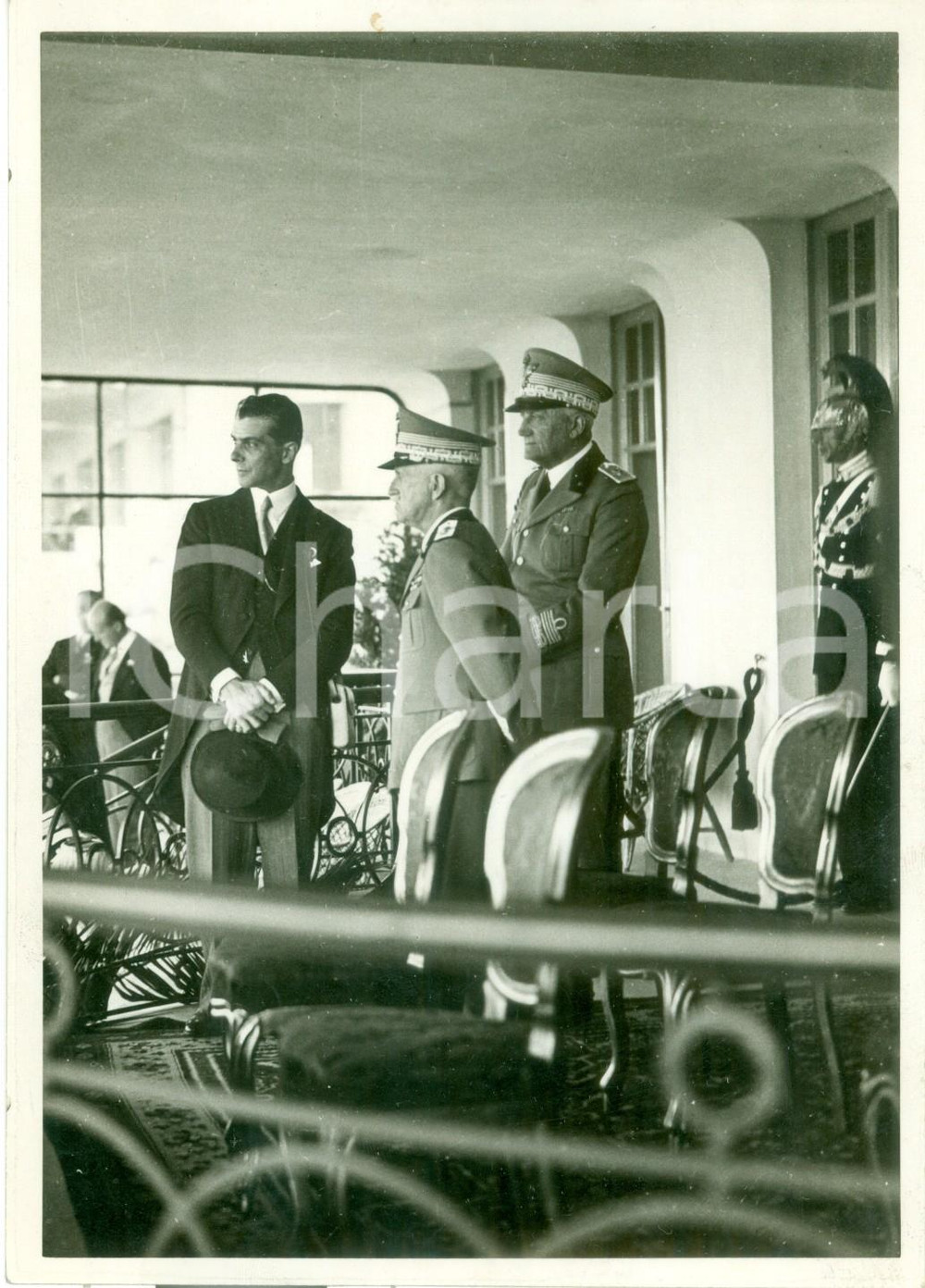 Fotografia d epoca originale 1936 ROMA IPPODROMO CAPANNELLE Vittorio Emanuele III al Gran Premio del Re FOTO 1