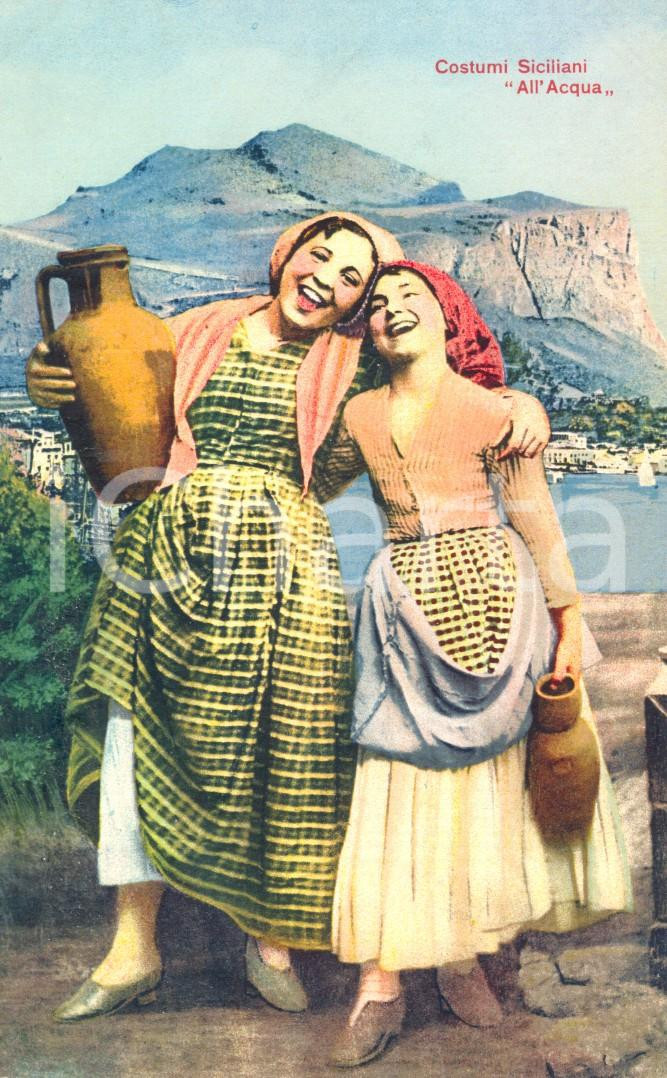 Cartolina originale da collezione 1920 circa SICILIA Giovani contadine in costume tradizionaleCartolina FP NV 1