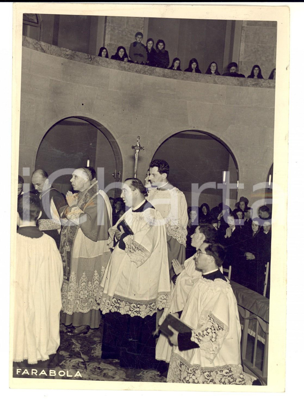 Fotografia d epoca originale 1940 MILANO Card. Ildefonso SCHUSTER consacra nuova chiesa ospedale NIGUARDA 1