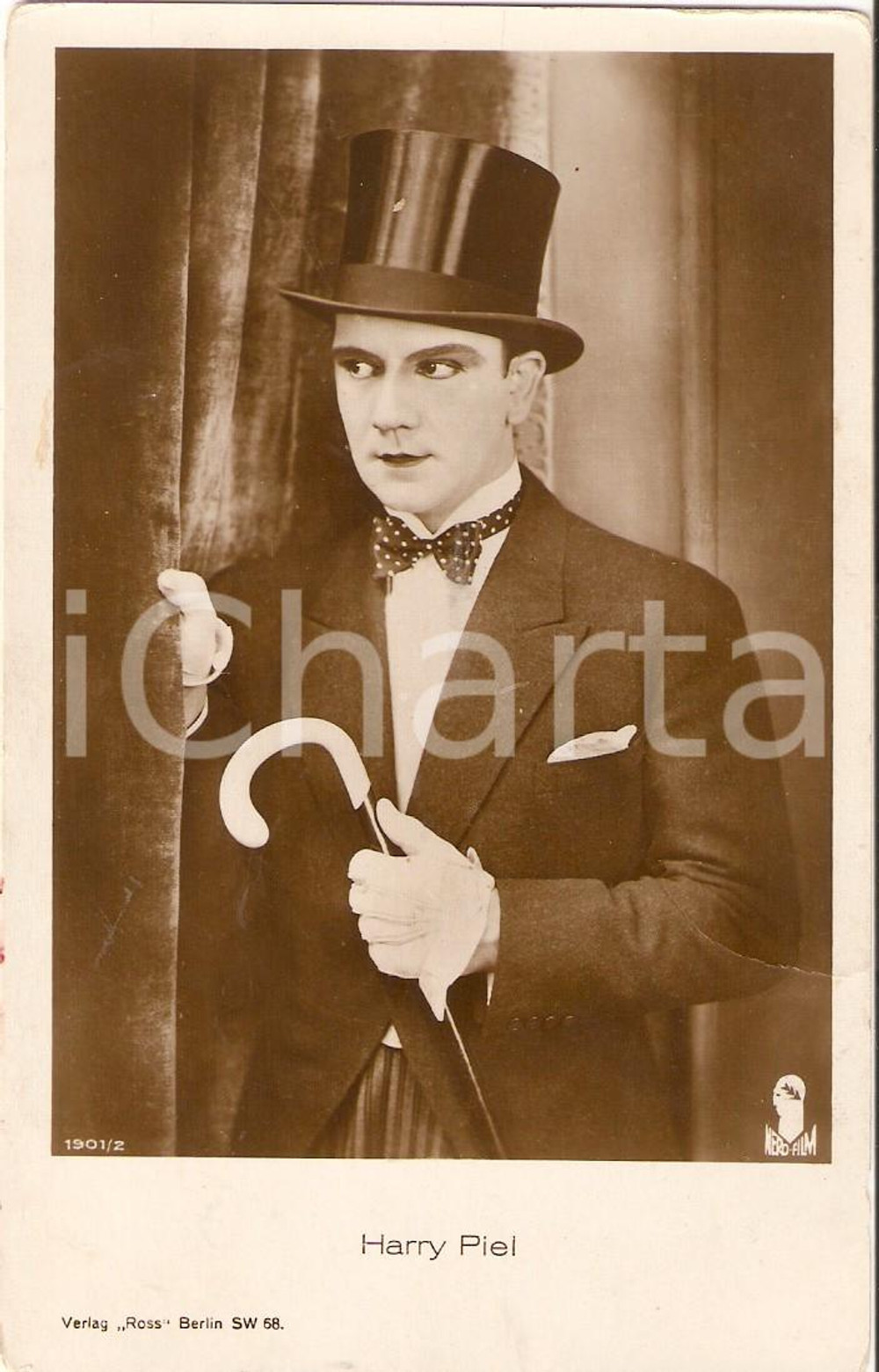 Cartolina originale da collezione 1925 ca CINEMA Actor Harry PIEL con cilindro papillon e bastone *Cartolina FP NV 1