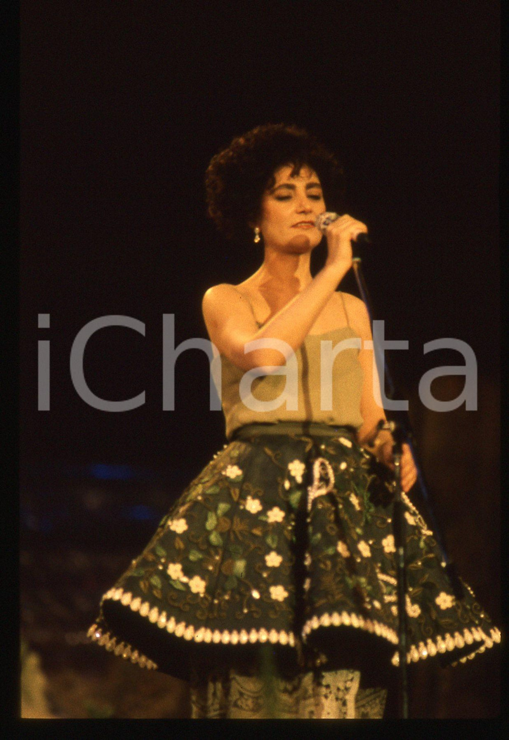 35mm vintage slide* 1990 FESTIVAL SANREMO Mia MARTINI - LA NEVICATA DEL '56 (25)